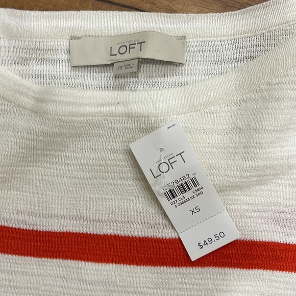 NWT sweater - Picture 2 of 2